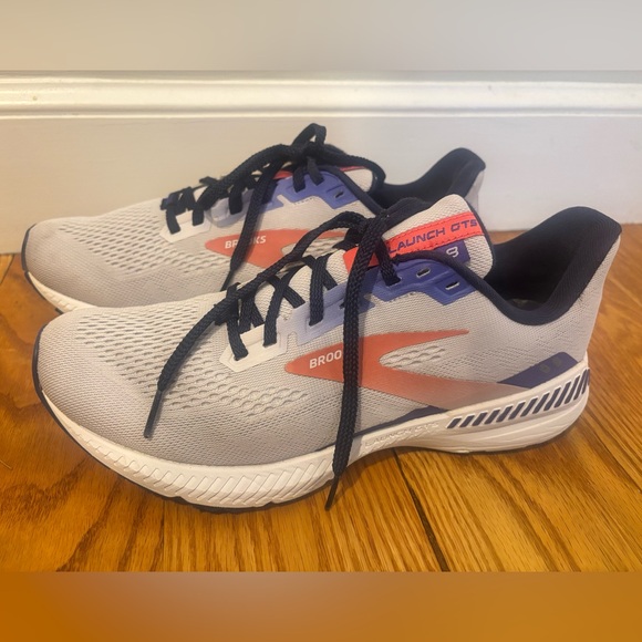 Brooks Shoes - Brooks Launch 8 Gray Purple Womens US Size 9.5 EUR 41 1203461B520 Running Shoes